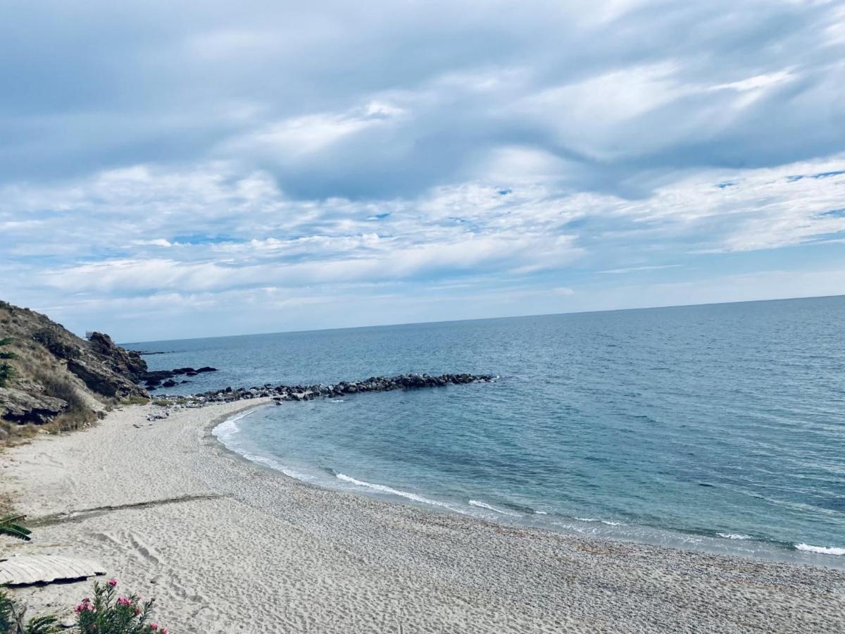 Perla Playa Casa Lägenhet Benalmádena Exteriör bild