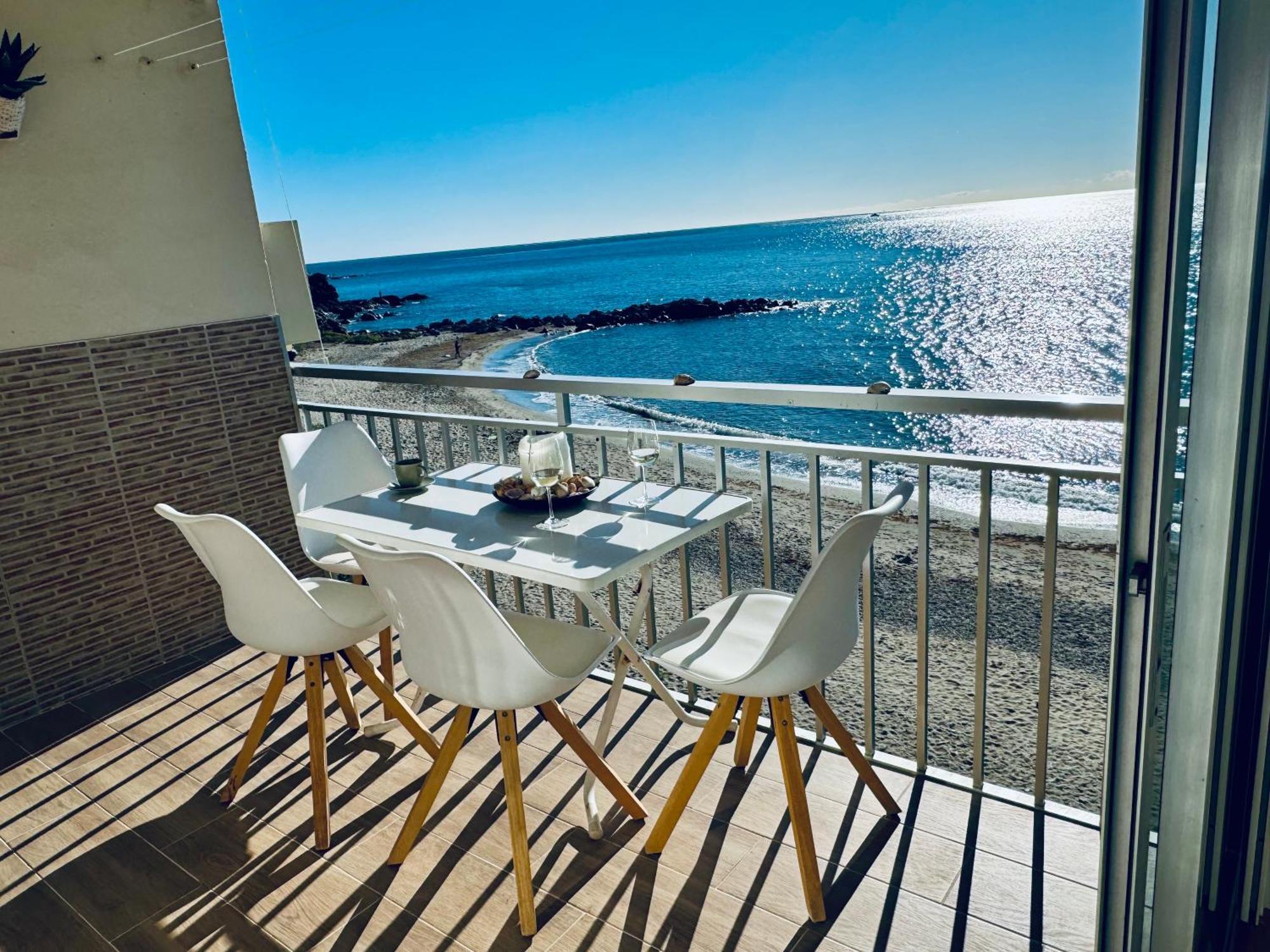 Perla Playa Casa Lägenhet Benalmádena Exteriör bild